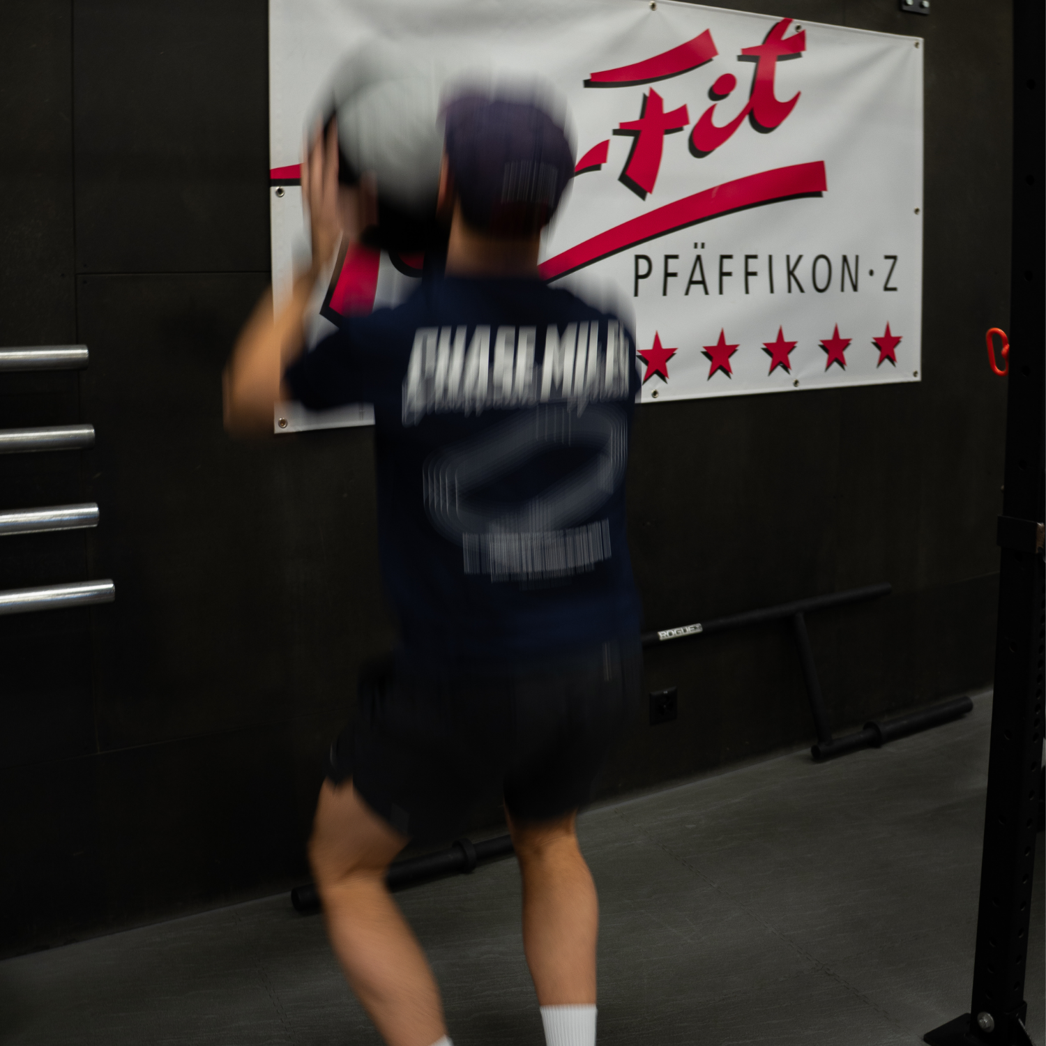 Athlix Performance Chase Miles T-Shirt navy